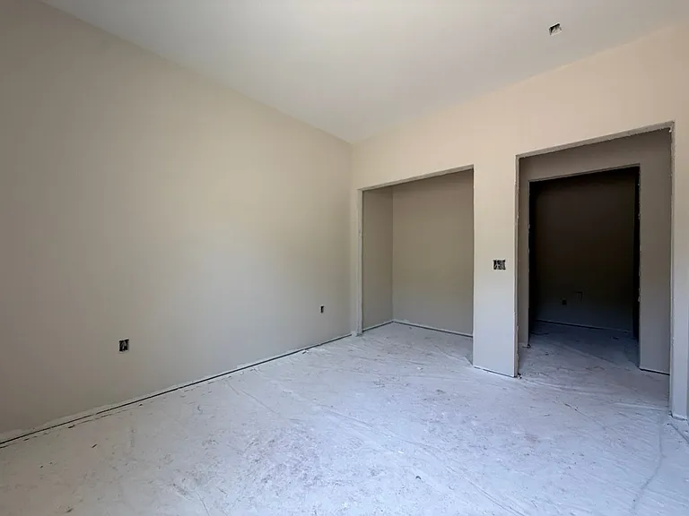 5259 N River Blvd NE — Photo 20