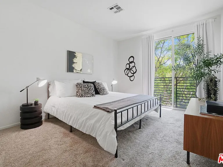 6400 Crescent Park E #301 — Photo 12