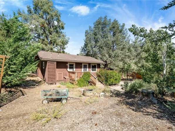 2301 Freeman Dr, Pine Mountain Club, CA 93222
