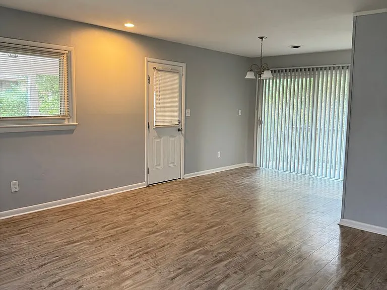 48 Edgemoor Dr — Photo 11