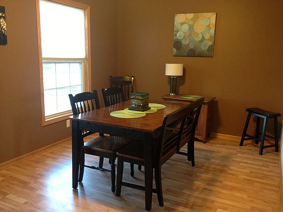 4th image of 354 S Maple Ln