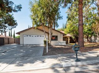 3327 Highcliff Rd, Riverside, CA 92506