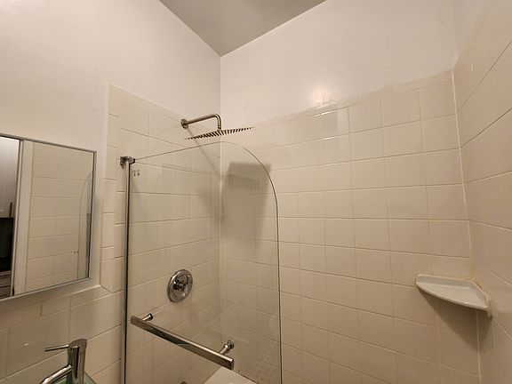 4th image of 304 W 147th St APT 1