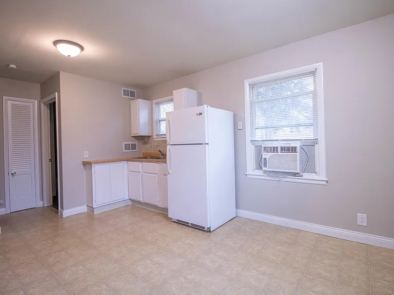 2501 Calico Ln — Photo 8