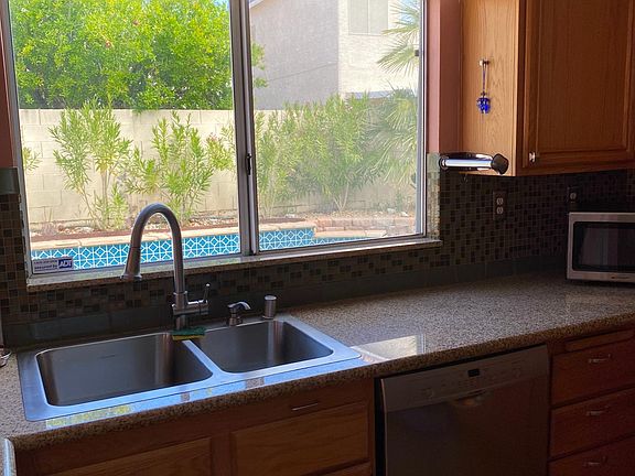 4th image of 7884 Firefalls Dr