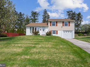 872 Rhoads Dr, Springfield, PA 19064