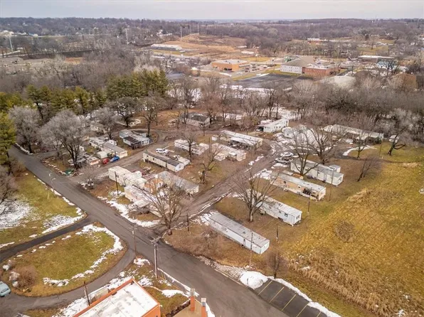 2811 S 36th St, Saint Joseph, MO 64503
