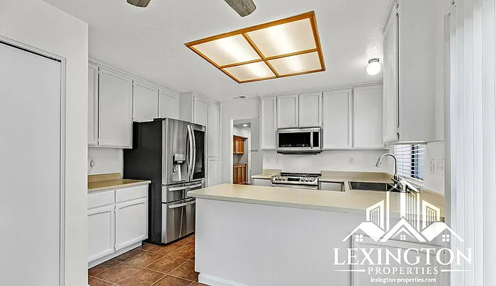 3320 Saxonville Way — Photo 4