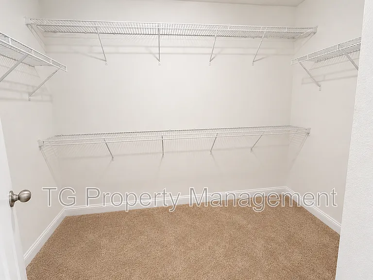 248 Zancara St — Photo 24