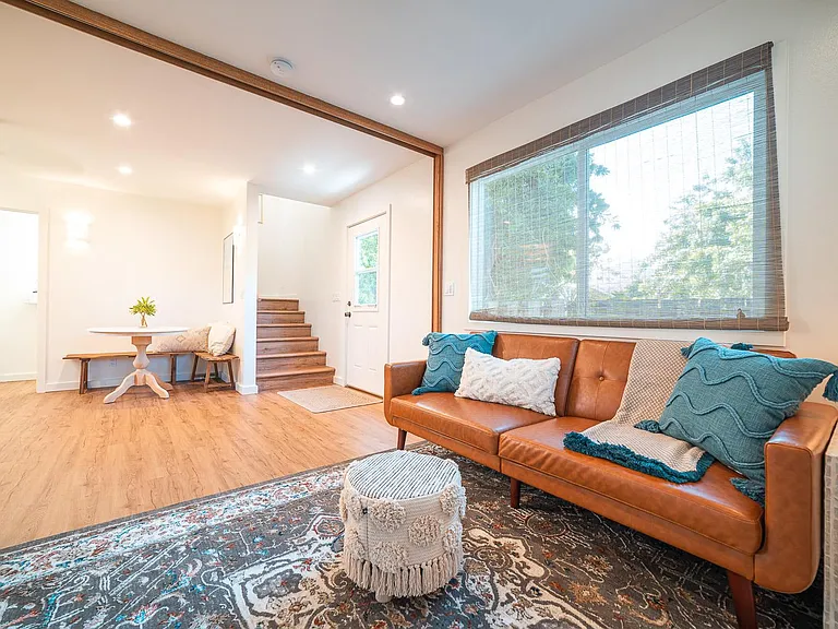 318 Hualani St — Photo 15