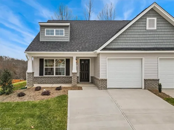 138 Tallwood Dr, Elkin, NC 28621