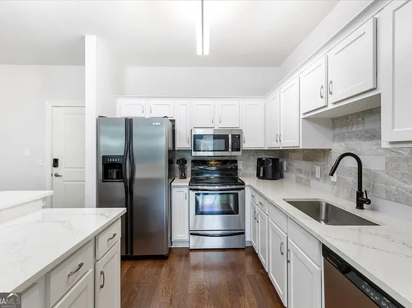 2230 Cheshire Bridge Rd NE Unit 502, Atlanta, GA 30324