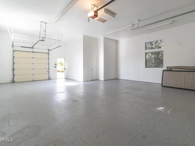 4451 E Earll Dr — Photo 27