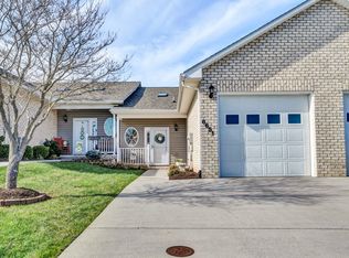 6651 Stonelyn Cottage Ct, Roanoke, VA