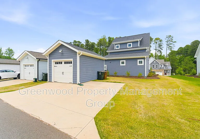 4003 Nairn Dr — Photo 10