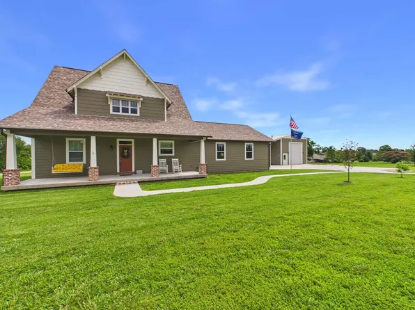 16 Debonair Ct, Gassville, AR 72635