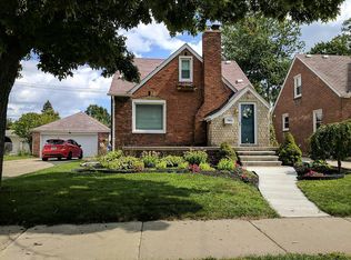 5994 Fenton St, Dearborn Heights, MI