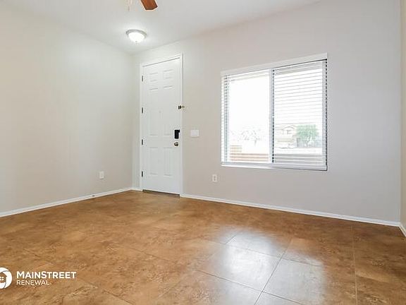3rd image of 5011 W Saint Catherine Ave