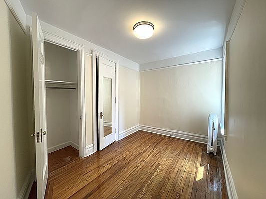 3rd image of 867 W 181st St APT 4G