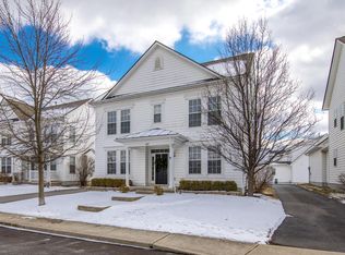 4075 Peregrine Pass Dr, Columbus, OH 43230