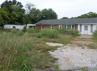 10640 Campbellsville Rd, Pulaski, TN 38478