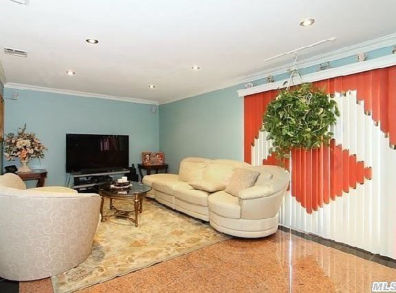 2nd image of 509 Coakley St