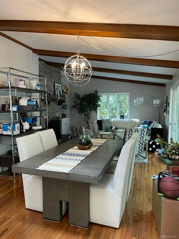 4 bed, 3.5 bath, 3095 sqft, $3,350 — Photo 2