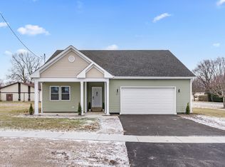 17 W Dearborn St, Plano, IL