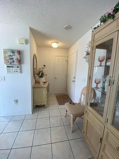 2 bed, 2.0 bath, 1094 sqft, $3,500 — Photo 3