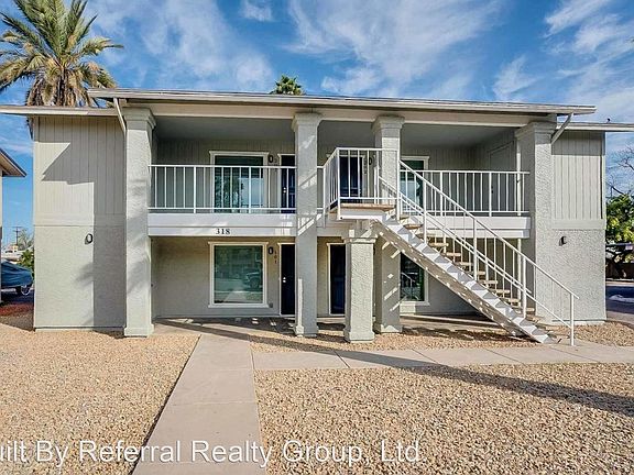 3rd image of 318 E Vine Cir #202
