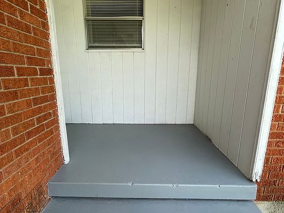 3rd image of 5808 NW Liberty Ave