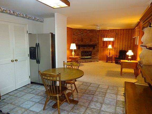 5th image of 2415 Olive Ct