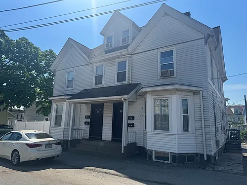 12 Bedford St #1 Photo 1