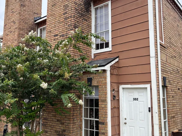 12380 Sandpiper Dr APT 302, Houston, TX 77035