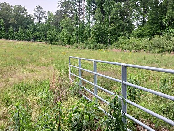 3rd image of 1991 Nixon Rd #0