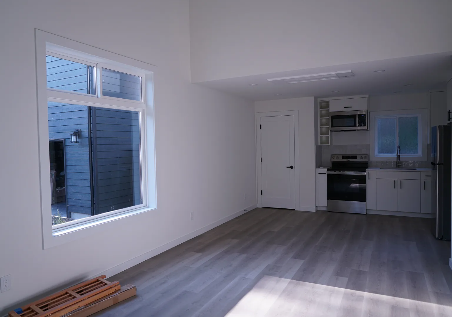 8612 Ravenna Ave NE — Photo 3