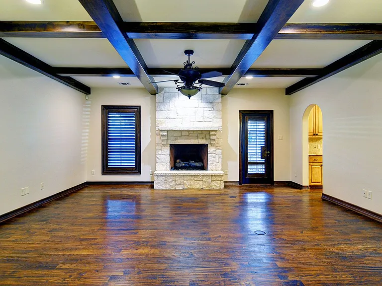 3407 Penticost St — Photo 10