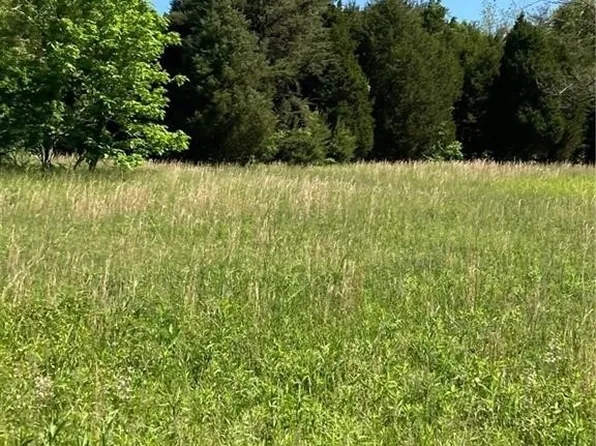  E Old State Rd 56, Scottsburg, IN 47170