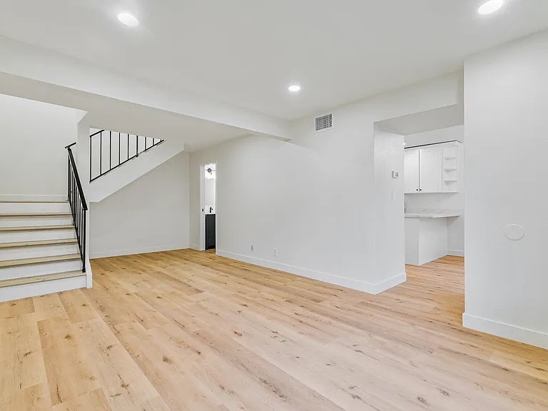 46774 Fernald St — Photo 5