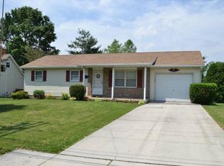 265 Clover Ln, Hanover, PA 17331