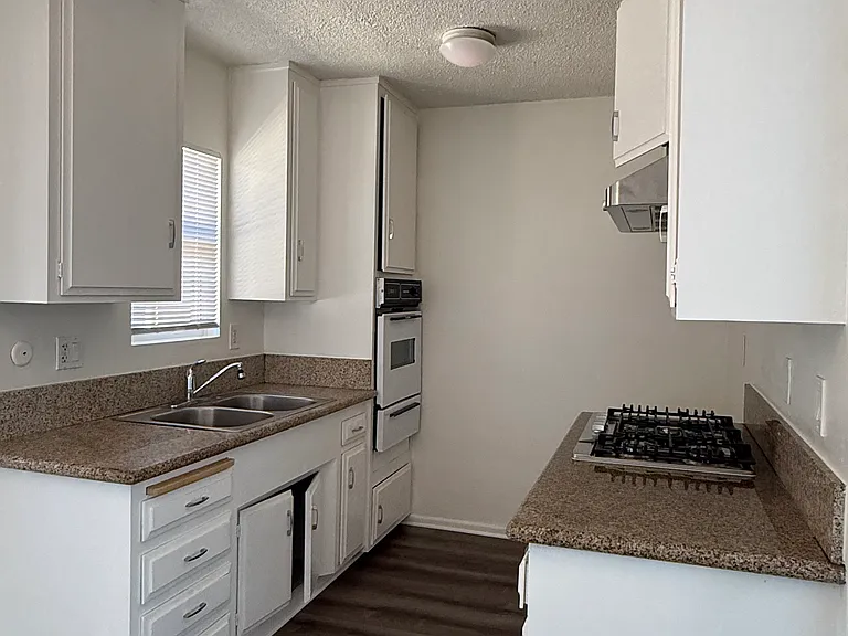 9641 Maureen Dr #5 — Photo 18