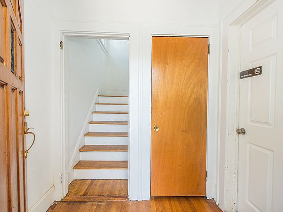 4th image of 306 Ampere Pkwy