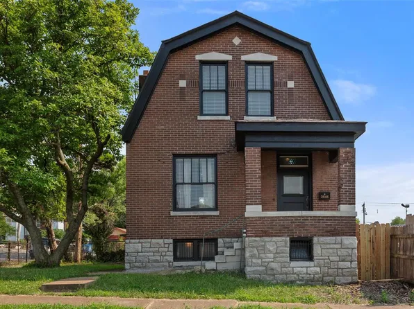 3646 Chippewa St, Saint Louis, MO 63116