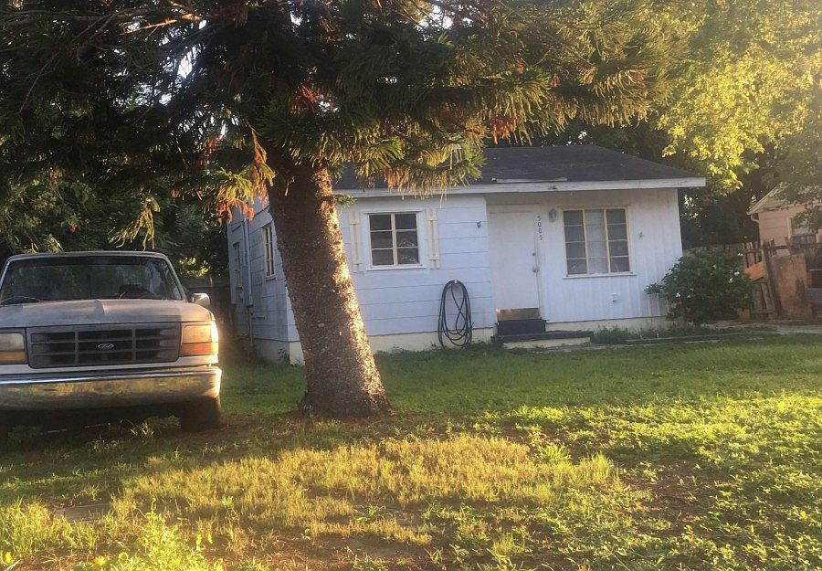 2nd image of 5005 12th Ave S