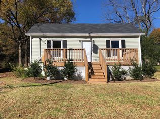 118 W Carolina Ave, Bessemer City, NC 28016