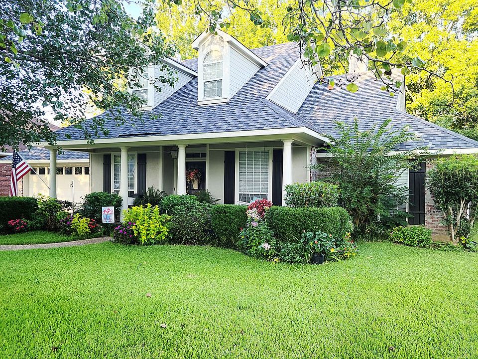 Open House, Sun., 2-5