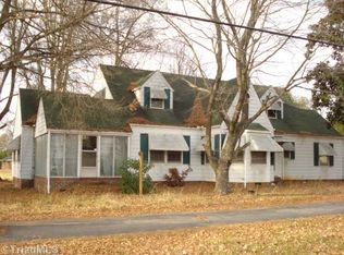 7697 Us Highway 158, Reidsville, NC 27320