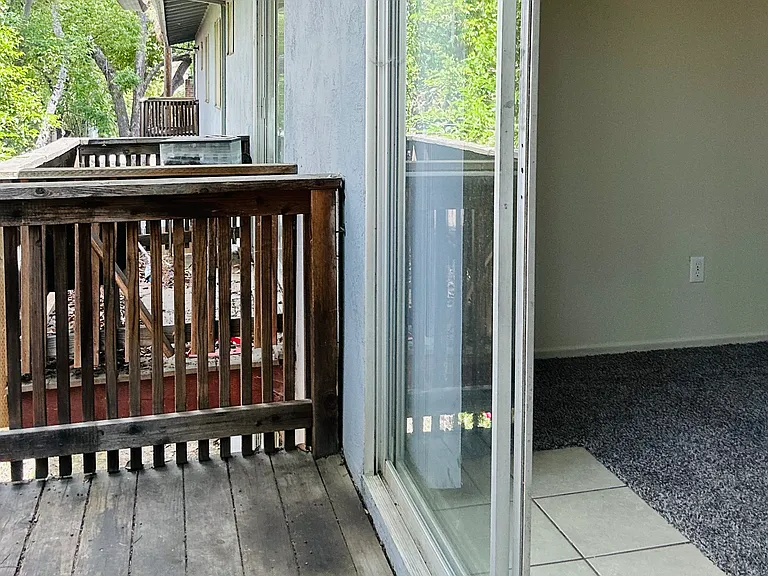 1707 W Swain Rd #10 — Photo 16