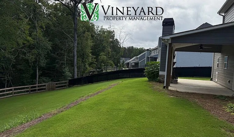 44 Sparkleberry Ln W — Photo 51