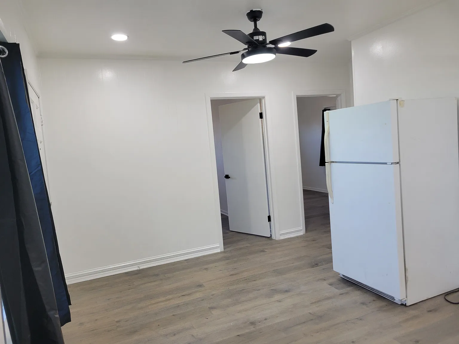 5 bed, 1521 sqft, $693 — Photo 3